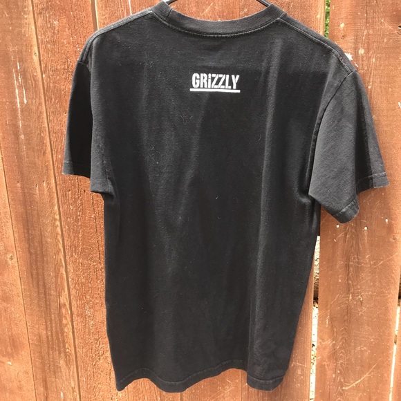 ⚜️Grizzly Griptape Pocket Tee - Picture 2 of 3